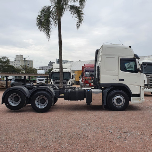 Caminhão Volvo Fm370 Cavalo Trucado 6x2 I-shift 2012