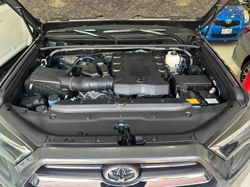 Imagen 2 de 12 de Toyota 4runner Limited