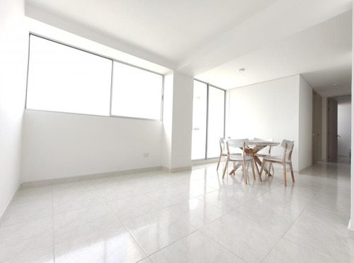 Apartamento En Venta En Cúcuta. Cod V24112