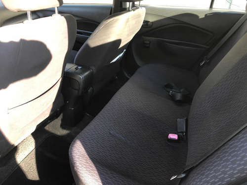 Imagen 6 de 15 de Toyota Yaris Yaris