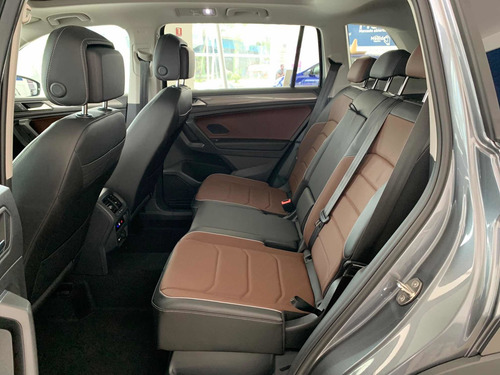Imagen 12 de 15 de Volkswagen Tiguan 1.4 Tsi R Line 2022