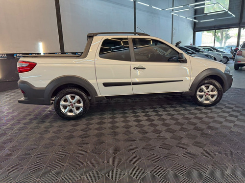 Fiat Strada 1.4 Working Cab. Dupla Flex 3p