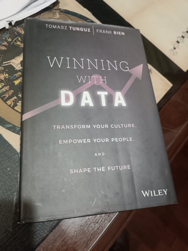 Winning With Data - T. Tunguz / F. Bien - Wiley Impecable