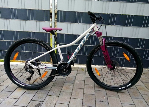 Bicicleta Scott Dama - Rodado 27.5 - Aluminio - Accesorios 