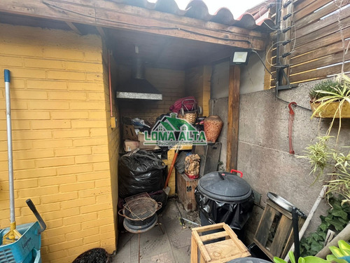 Amplia Casa De 4 Dormitorios Y 1 Baño Comuna De Puente Alto