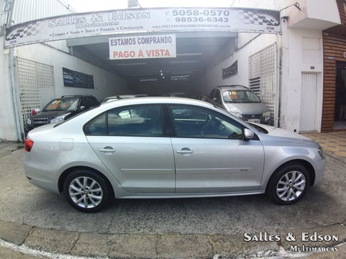 Vw Jetta 2.0 Comfortline Flex 4p Tiptronic 2014