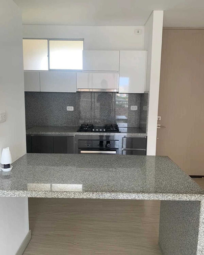 Imagen 3 de 12 de 2262 Apartamento Portal Genovés $380m 88.5mt2 Sandperval