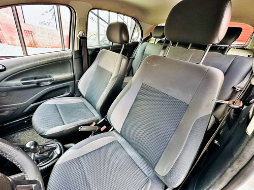 Volkswagen Gol 1.0 12v Total Flex 5p marchas