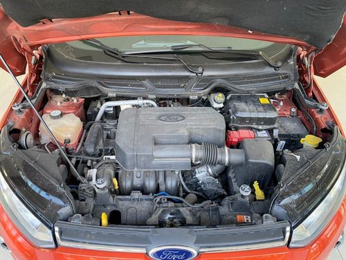 Imagen 9 de 12 de Ford Ecosport Titanium At - Nafta - 2015