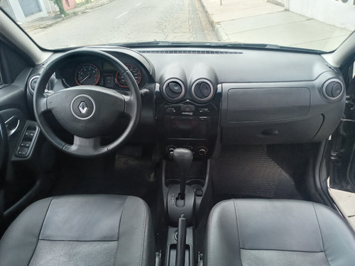 Imagem 8 de 12 de Sandero Stepway 1.6 Aut. Bco Couro