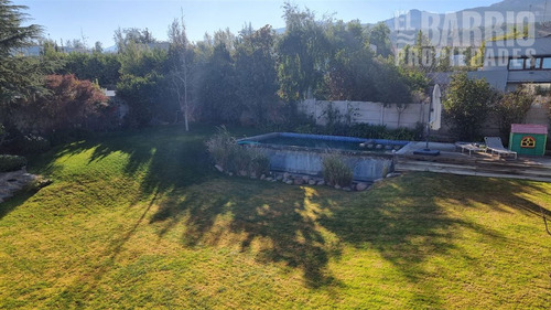 Casa En Venta De 3 Dorm. En Piedra Roja, Chicureo