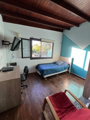 Casa En El Barrio La Florida