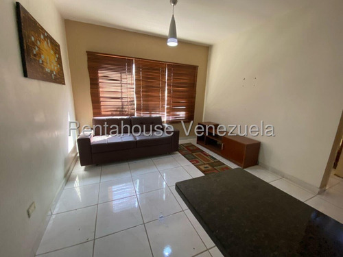 Ms Rent-a-house Te Ofrece En Alquiler Este Confortable Y Hermoso Apartamento Totalmente Amoblado Y Equipado En Un Exclusivo Conjunto Cerrado. Disfruta De La Seguridad Que Ofrece La Vigilancia 24/7