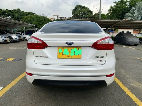 Ford Fiesta 1.6 Titanium Mt