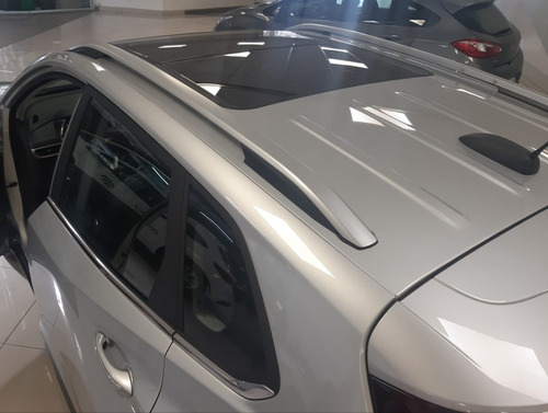 Imagen 11 de 15 de Chevrolet Tracker Premier 0km #7