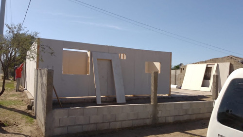 Vivienda Pre Fabricada Estilo Minimalista 1 Dor 30 M2