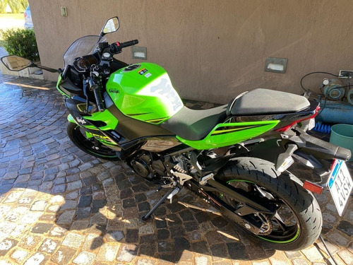 Imagen 3 de 7 de Kawasaki Ninja 400 2020