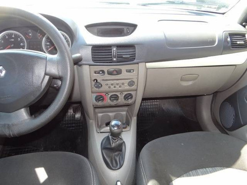 Imagem 8 de 11 de Renault Symbol 1.6 Expression 16v Flex 4p Manual