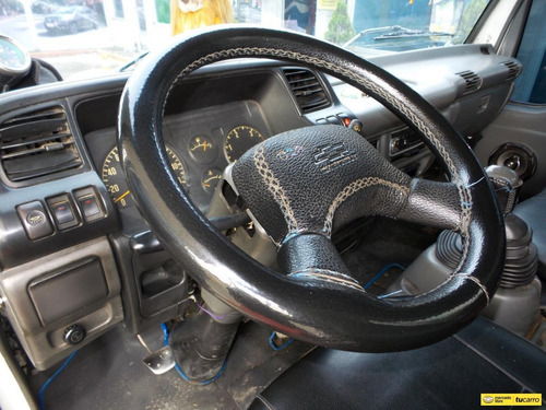 Imagen 23 de 25 de Chevrolet Npr Camion Furgon
