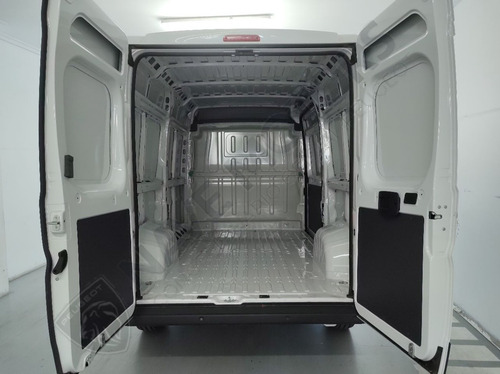 Imagen 25 de 25 de Peugeot Boxer Premium 2.2 Hdi 435mh 130 0km 2023