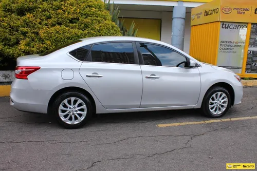 Nissan Sentra 1.8 B17 Sense At