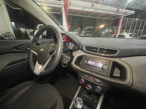 Chevrolet Onix 1.0 Lt 5p