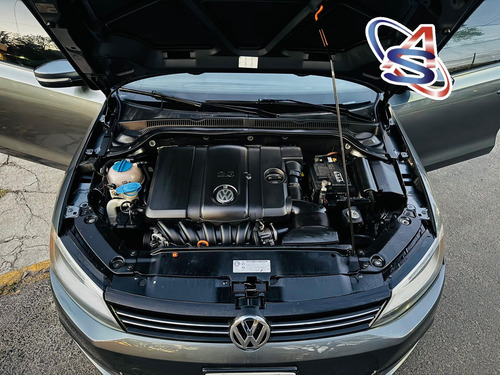 Volkswagen Jetta 2.5 Bicentenario Tiptronic At