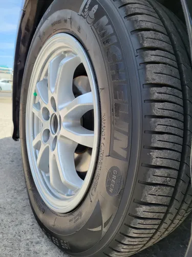 Toyota Prius 1.8 Premium Cvt