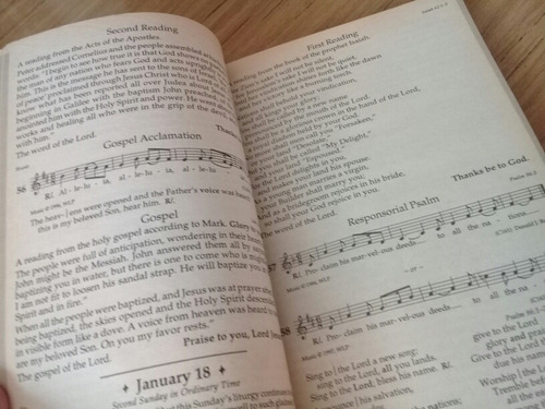 We Celebrate Worship Resource. Himnos Religiosos. Inglés (Usado)