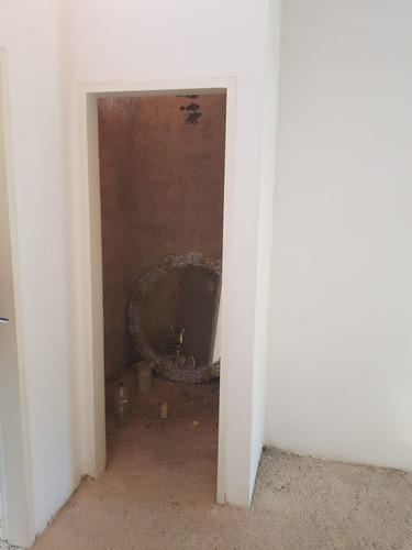 Imagen 7 de 15 de Town House En El Limón 04265330810