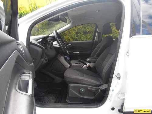 Imagen 10 de 25 de Ford Escape 2.0 Se Turbo 4x4