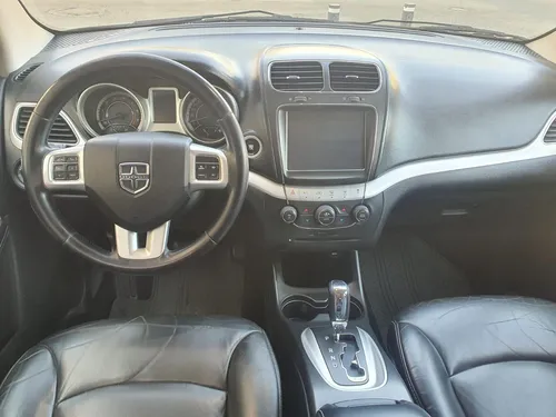 Dodge Journey 2.4 Sxt 5 Pasajeros Plus Mt
