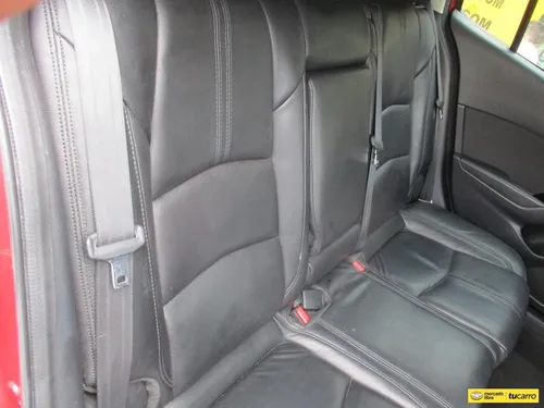 Mazda 3 TOURING 2000CC AT AA
