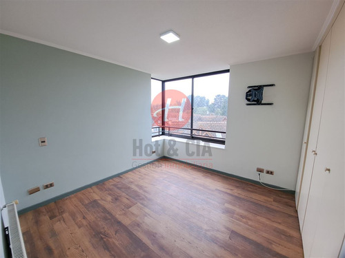 Departamento En Arriendo De 3 Dorm, Javiera Carrera Temuco