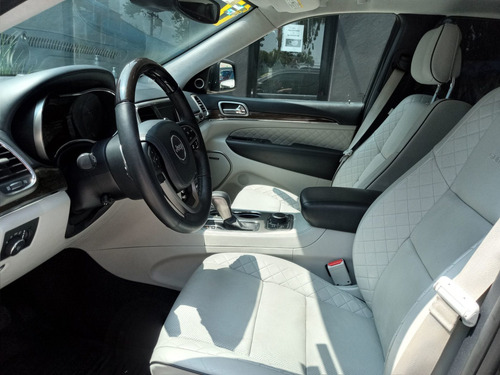 Imagen 7 de 15 de Jeep Grand Cherokee 2017 5.7 V8 Summit 4x4 At
