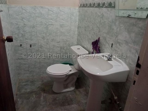 Imagen 9 de 14 de Casa En Venta En El Centro De Cagua Con Gran Potencial Comercial Mfc 22-13853