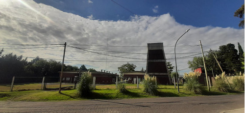 Edificio Industrial Visible Desde Panamericana - Centro De Pilar