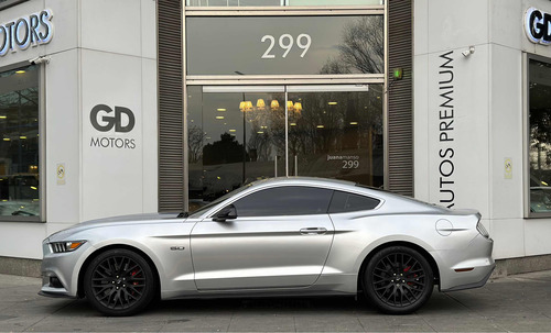 Ford Mustang 5.0 Gt 421cv