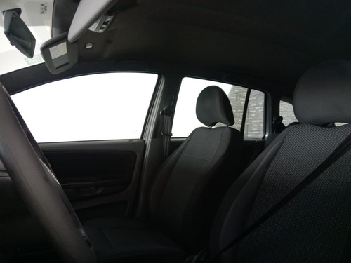 Imagen 10 de 25 de Volkswagen Suran Track 1.6