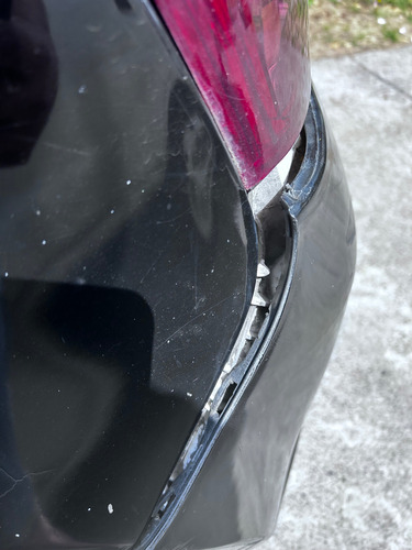 Suzuki Swift 1.5 Con Detalles Estéticos