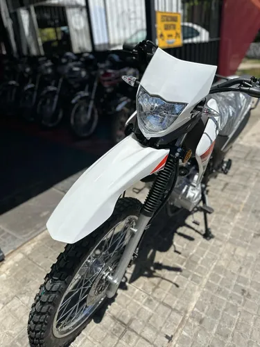 Zanella Zt 125 Cc Blanca 0km 100% Financiada