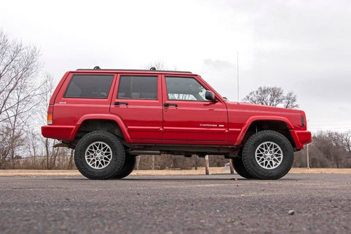 Kit Suspensión De 3 Pulgadas Jeep Cherokee Xj Rough Country