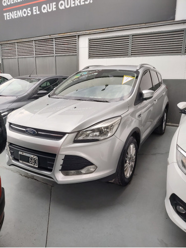 Ford Kuga 1.6 Sel 6mt Fwd T 150 Cv