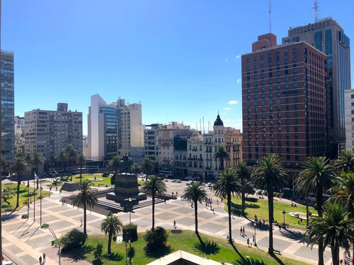Imagen 11 de 12 de Alquiler Oficina Plaza Independencia 150 Metros Terraza Un Garage