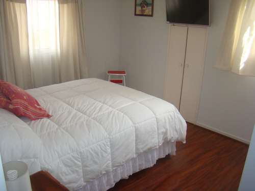 Linda Casa Excelente Estado De Mantencion Condominio 5d Y 3b