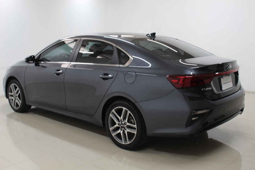Imagen 3 de 15 de Kia Forte Sedan 2019 4p Ex Premium, 2.0 L Mpi Atkinson Ta6,