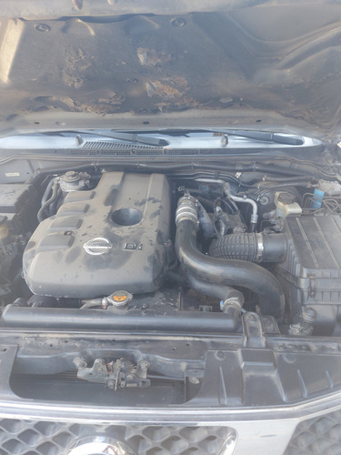 Nissan Frontier 2.5 Le Cab. Dupla 4x4 Aut. 4p