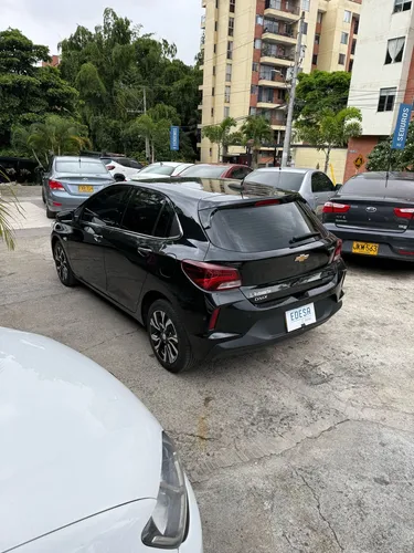 Chevrolet Onix 1.0T Premier Hatch At
