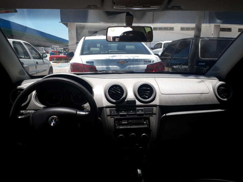 Volkswagen Voyage 1.6 Vht Total Flex I-motion 4p 2010