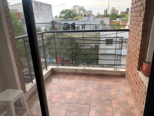 Imagen 4 de 13 de Departamento 2 Ambientes Con Cochera